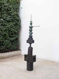 Sexta-feira by Barrão contemporary artwork sculpture