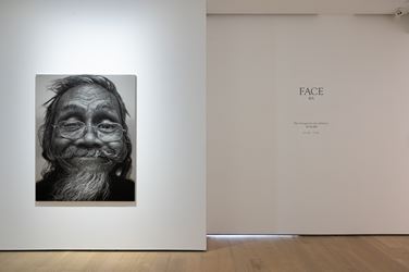 Exhibition view: Han Youngwook, FACE, Whitestone Gallery, Hong Kong (24 October–5 December 2020). Courtesy Whitestone Gallery. 