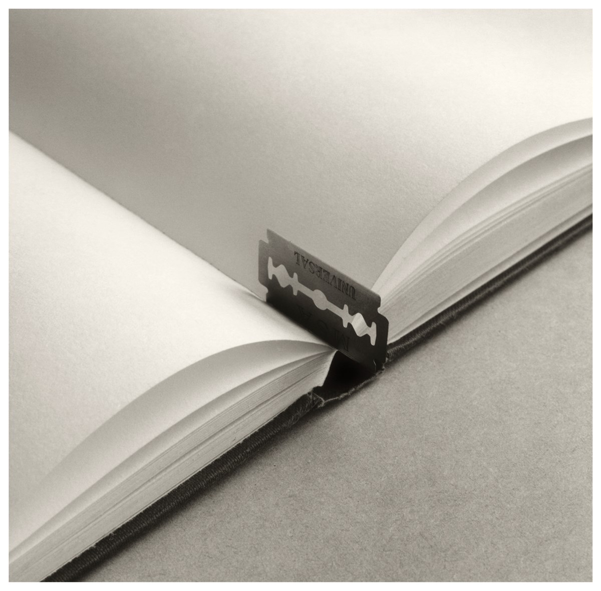 Chema Madoz Artworks | Ocula Artist 