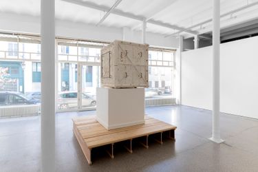 Exhibition view: Didier Vermeiren, Galerie Greta Meert, Brussels (2 April–19 June 2021). Courtesy Galerie Greta Meert.