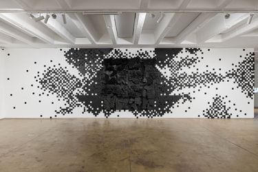 Exhibition view: Leonardo Drew, 2023 JHB, Goodman Gallery, Johannesburg (27 May–1 July 2023). Courtesy Goodman Gallery.