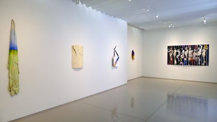 Exhibition view: Susan Weil, Now and Then, Sundaram Tagore Gallery, Chelsea, New York (8 June—8 July 2017). Courtesy Sundaram Tagore Gallery.