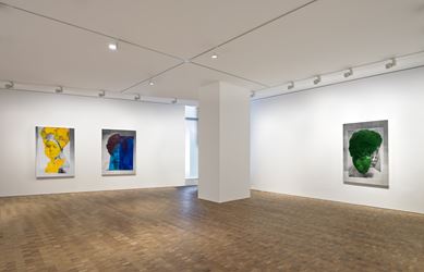 Exhibition view: Lorna Simpson, Special Characters, Hauser & Wirth, Hong Kong (16 June–30 September 2020). © Lorna Simpson. Courtesy the artist and Hauser & Wirth. Photo: Kitmin Lee.