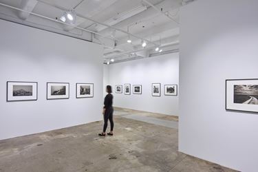 Exhibition view: Don  McCullin, Hauser  &  Wirth,  Los  Angeles (23 June–23 September 2018). ©  Don  McCullin. Courtesy  the  artist  and  Hauser  &  Wirth. Photo:  Mario  de  Lopez.