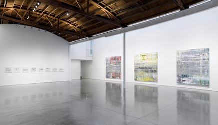 Exhibition view: Gerhard Richter, Cage Paintings, Gagosian, Beverly Hills (3 December 2020–3 April 2021). © Gerhard Richter. Courtesy Gagosian. Photo: Jeff McLane.