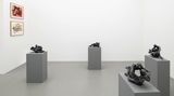 Contemporary art exhibition, Andrew Lord, a sculpture of my left hand and five embraces at Galerie Eva Presenhuber, Vienna, Austria