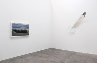 Exhibition view: December 22, Jonathan Smart Gallery, Christchurch (2 December 2022–4 February 2023). Courtesy Jonathan Smart Gallery.