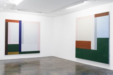 Exhibition view: Fabio Miguez, Alvenarias, Galeria Nara Roesler, São Paulo (28 May–23 July 2022). Courtesy Galeria Nara Roesler.