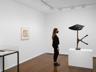 Exhibition view: David Smith, Follow My Path, Hauser & Wirth, 69th Street, New York (27 April–30 July 2021). © 2021 The Estate of David Smith / Licensed by VAGA at Artists Rights Society (ARS), NY. Courtesy the Estate of David Smith and Hauser & Wirth.