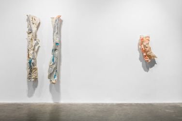 Exhibition view: Lynda Benglis, Frozen Gestures, Mendes Wood DM, São Paulo (9 April–29 May 2022). Courtesy Mendes Wood DM.   