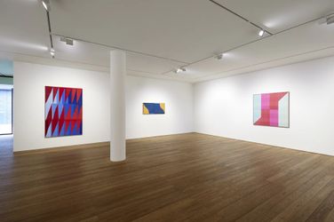 Exhibition view: Brent Wadden, Plecto, Pace Gallery, Seoul (7 July–13 August 2022). Courtesy Pace Gallery.