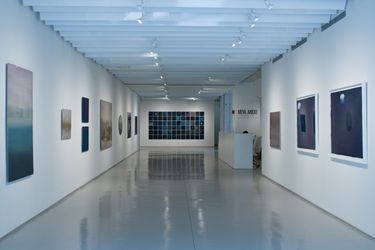 Exhibition view: Miya Ando, Calendar of Moons (Tsuki Koyomi), Sundaram Tagore Gallery, Chelsea, New York (24 September–31 October 2020). Courtesy Sundaram Tagore Gallery.