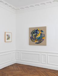 Exhibition view: Jessica Rankin, People Earth Sky Stars, White Cube, Paris (12 May–9 July 2022). Courtesy White Cube.