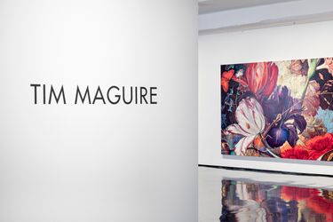 Exhibition view: Tim Maguire, Hi-Fi, Lo-Fi, Tolarno Galleries, Melbourne (8 July–5 August 2023). Courtesy Tolarno Galleries.