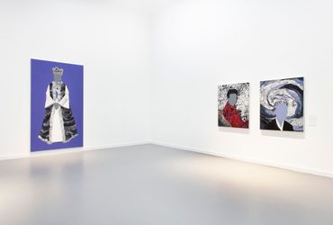 Exhibition view: Roshanak Aminelahi, Faces of Resilience, Ayyam Gallery, Dubai (14 November 2023–2 January 2024). Courtesy Ayyam Gallery, Dubai.