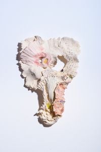 Sans titre (faïence et verre n°5) by Julia Haumont contemporary artwork sculpture, ceramics