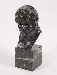 Balzac, étude C (buste) 3ème version, petit modèle by Auguste Rodin contemporary artwork sculpture