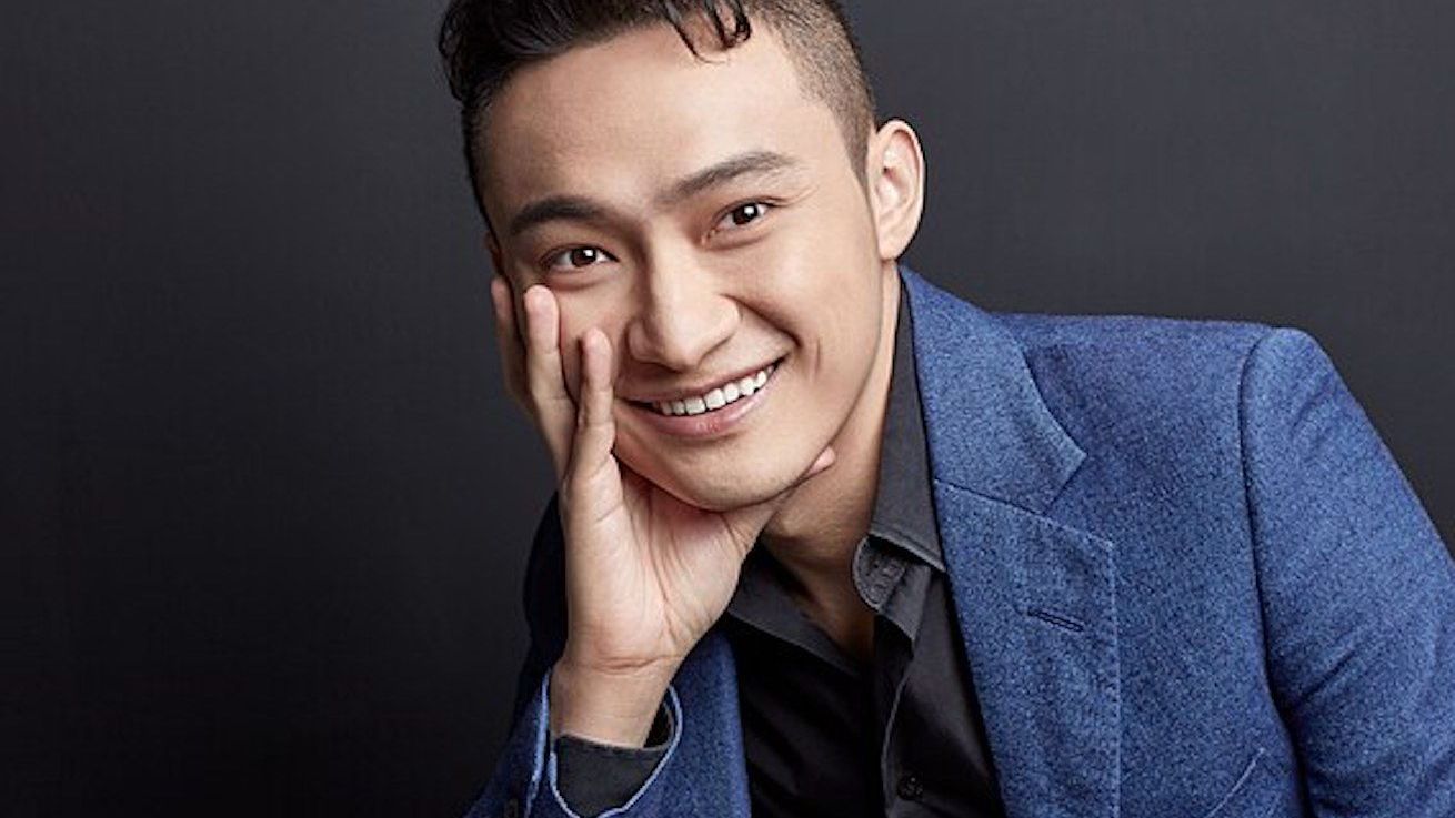 Crypto Billionaire Justin Sun Eats $6.2m Banana | Ocula