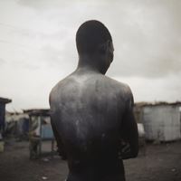 Le dos pudré à James Town, Ghana by Denis Dailleux contemporary artwork photography