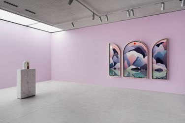 Exhibition view: Nicolas Party, Cascade, Xavier Hufkens, St-Georges, Brussels (27 January–4 March 2023). Courtesy the artist and Xavier Hufkens. Photo: HV-studio.