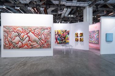 Exhibition view: Pearl Lam Galleries, ART SG 2024, Singapore (19–21 January 2024). Courtesy Pearl Lam Galleries.