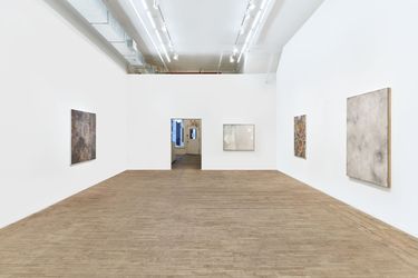 Exhibition view: Pádraig Timoney, The Unbusy Places, Andrew Kreps Gallery, New York (12 January–10 February 2024). Courtesy Andrew Kreps Gallery.