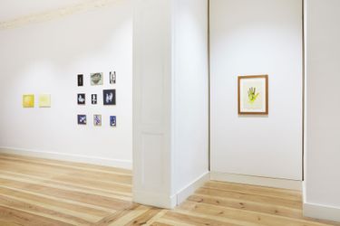 Exhibition view: Group Exhibition, Hands and What They Mean, Galerie Albrecht, Berlin (25 July–26 August 2023). Courtesy Galerie Albrecht. Photo: Sandy Volz.