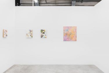 Exhibition view: Group Exhibition, The Wall: Claire Decet, Guillaume Gelot and Jean-Baptiste Bernadet, Almine Rech, Brussels (8 December 2022–14 January 2023). Courtesy Almine Rech. Photo: Hugard and Vanoverschelde Photography.