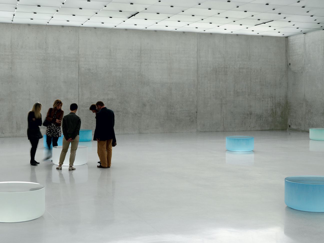Roni Horn Continues to Mesmerise with First Museum Solo Show in