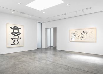 Exhibition view: Suh Se Ok, Lehmann Maupin, 536 West 22nd Street, New York (8 September–27 October 2018). Courtesy Lehmann Maupin.