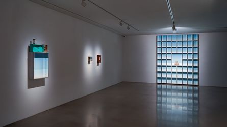 Exhibition view: Han Manyoung, HAN MANYOUNG: PASSAGE BETWEEN THE REAL AND UNREAL, Arario Gallery, Cheonan (17 October 2023–3 March 2024). Courtesy Arario Gallery.