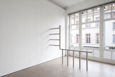 Exhibitin view: Valerie Kruse, Forming Space/ Spacing form, Galerie Greta Meert, Brussels (28 November 2015–6 February 2016). Courtesy Galerie Greta Meert.