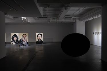 Exhibition view: Richard Streitmatter-Tran, We No Longer See the Stars, de Sarthe, Hong Kong (18 January–21 March 2020). Courtesy de Sarthe.