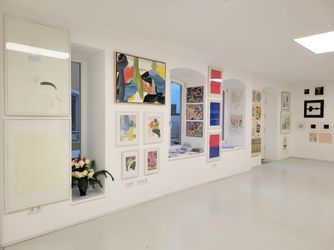 Exhibition view: Group Exhibition, Paper Trail, Galerie Tanit, Munih (23 November–23 December 2022). Courtesy Galerie Tanit.