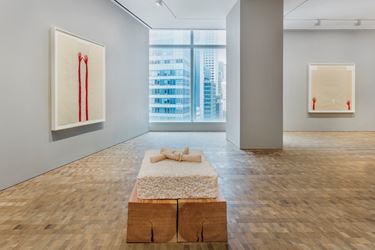 Exhibition view: Louise Bourgeois, My Own Voice Wakes Me Up, Hauser & Wirth, Hong Kong (26 March–11 May 2019). © The Easton Foundation/VAGA at ARS, NY. Courtesy The Easton Foundation and Hauser & Wirth. Photo: JJYPHOTO.
