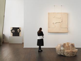Exhibition view: Eduardo Chillida, Hauser & Wirth, Zürich (17 January–2 March 2019). © Zabalaga-Leku. ARS, New York / VEGAP, Madrid, 2018. Courtesy the Estate of Eduardo Chillida and Hauser & Wirth.