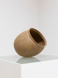 Excentric Form by Sylvie Enjalbert contemporary artwork sculpture