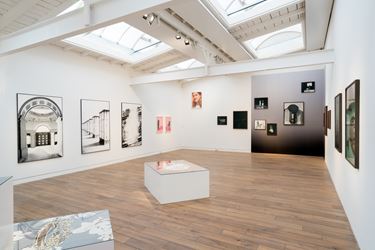 Exhibition view: Group Exhibition, Picturing Realities: Constructed, Cropped and Reassembled, Beck & Eggeling International Fine Art, Düsseldorf (2 February–7 April 2018). Courtesy Beck & Eggeling International Fine Art.