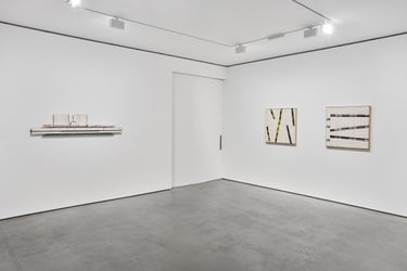 Exhibition view: Remy Jungerman, Fault Lines, Goodman Gallery, London (4 May–1 June 2022). Courtesy Goodman Gallery.