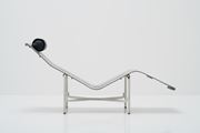 PMR Chaise Longue by Paulo Mendes da Rocha contemporary artwork 2