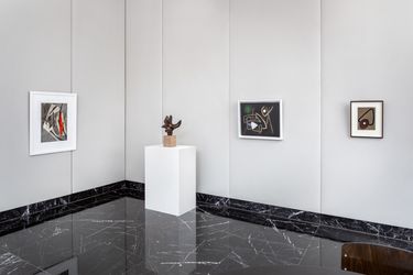 Exhibition view: Accrochage: Art of the 20th and 21st Century, Galerie Utermann, Dortmund. Courtesy Galerie Utermann.