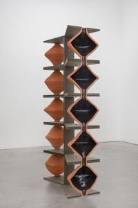 Spiegelachse by Leunora Salihu contemporary artwork sculpture