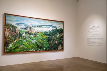 Exhibition view: Erizal As, Plateau #1: Landscapes (Darek #1: Bentang Alam), Gajah Gallery, Singapore (27 August–18 September 2022). Courtesy Gajah Gallery.