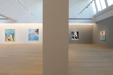 Exhibition view: Yue Minjun, Eudaimonia, Tang Contemporary Art, Beijing 2nd Space, Beijing (15 December 2022–15 February 2023). Courtesy Tang Contemporary Art.