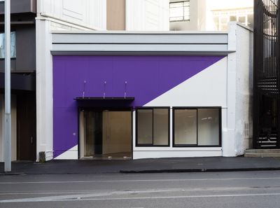 Sumer Art Gallery Opens in Auckland
