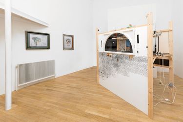 Exhibition view: Linus Riepler, in circles, Galerie Krinzinger, Seilerstätte 16, Vienna (26 January–9 March 2024). Courtesy Galerie Krinzinger.