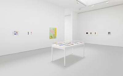 Exhibition view: Group Show, People Who Work Here, David Zwirner, 19th Street, New York (30 June–5 August 2016). Courtesy David Zwirner, New York.