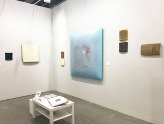 Exhibition view: Tina Keng Gallery, Art Basel Hong Kong 2022 (27–29 May 2022). Courtesy Tina Keng Gallery.
