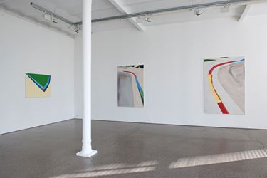 Exhibition view: Koen van den Broek, The Del, Galerie Greta Meert, Brussels (6 February–4 April 2015). Courtesy Galerie Greta Meert.