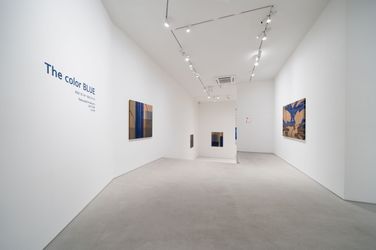 Exhibition view: Group Exhibition, The color BLUE, Whitestone Gallery, Seoul. (24 February–24 March 2024). Courtesy Whitestone Gallery, Seoul.